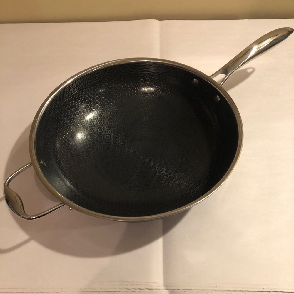 HexClad 12-Inch Wok Hybrid Nonstick Cookware Stay Cool Handle